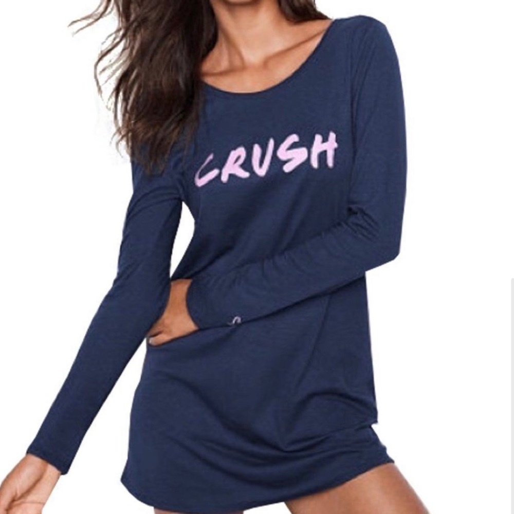 VS | Open back Sleepshirt